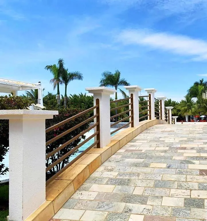 Lacqua Diroma - Servico De Hotelaria Caldas Novas Hotel
